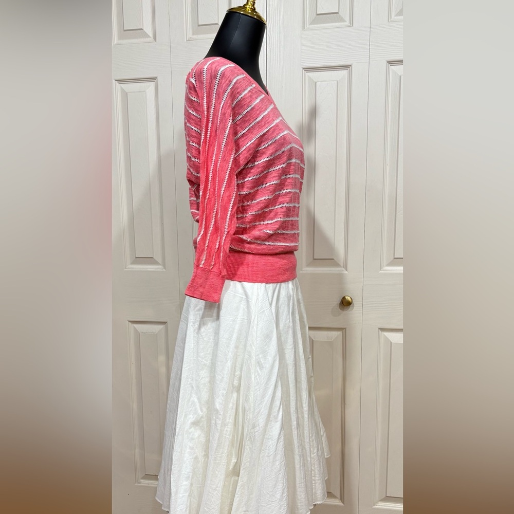 🌸 DKNY long-3/4 sleeve, striped v-neck knit sweater, watermelon pink, Pointelle - Picture 10 of 14